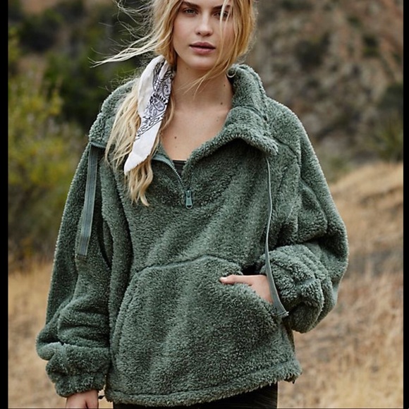 Free People Tops - 🌲HP🎄 FP Movement Big Sky 1/4 zip pullover